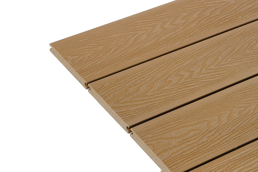 savadeck-wpc-decking-strong-teak-3_3394.jpg