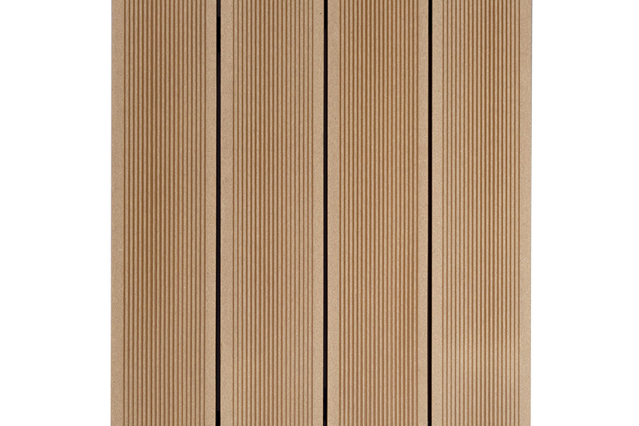 wpc-decking-savadeck-premium-wood-03_2616.webp