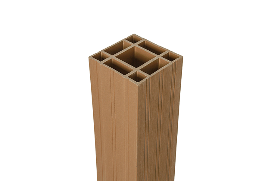 WPC_stub_za_pergolu_140x140_teak_3_1978.jpg
