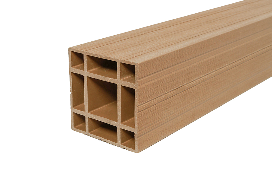 WPC_stub_za_pergolu_140x140_teak_4_7143.jpg